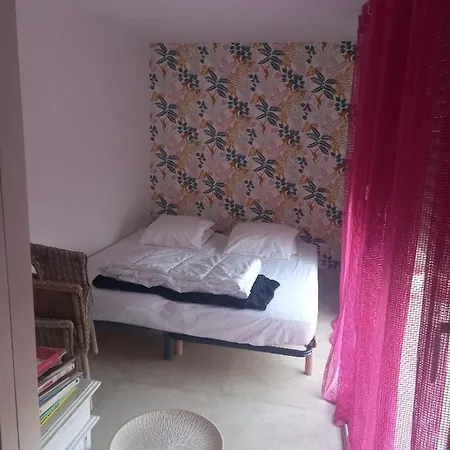 Merignac Bed and Breakfast Mérignac